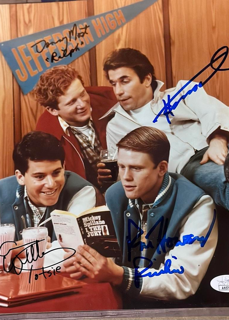 Happy Days Cast Henry Winkler, Ron Howard, Anson Williams, Donny Most Signed 8x10 Photo - PSA COA
